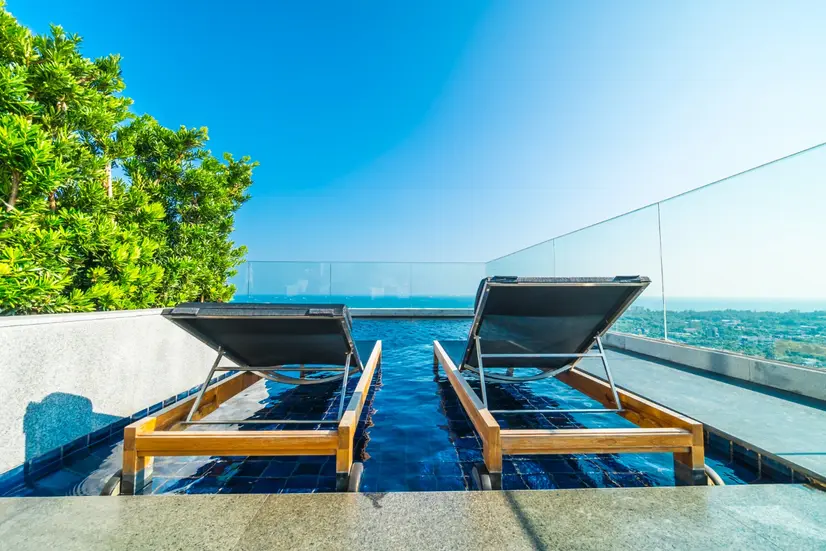 Balkon Hotel dengan View Ikonik